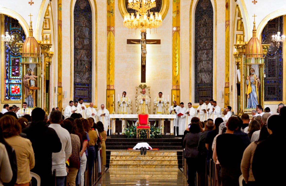 Diocese de Marília ordena novo padre