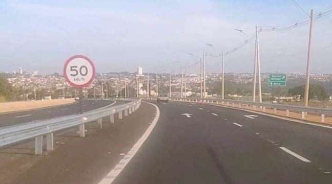 Obra de marginal em Marília complica acesso e cria ‘cruzamento’ de risco