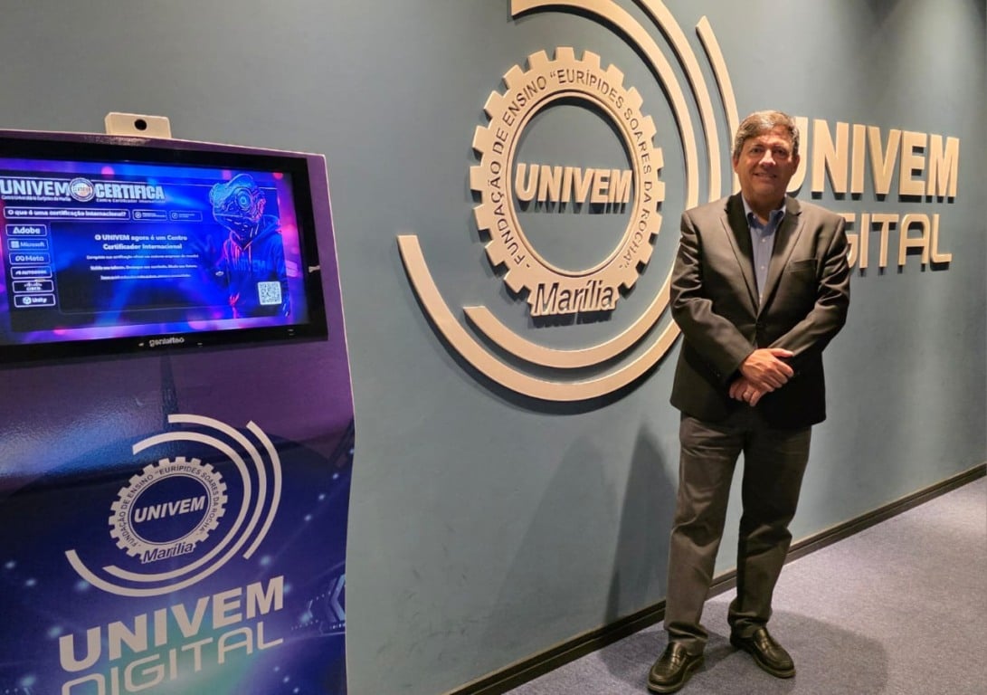 Univem instala Centro Internacional de Certificação para alunos e profissionais