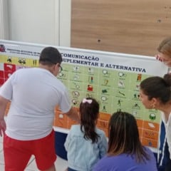 educacao-de-marilia-lanca-marco-de-inclusao-com-comunicacao-alternativa
