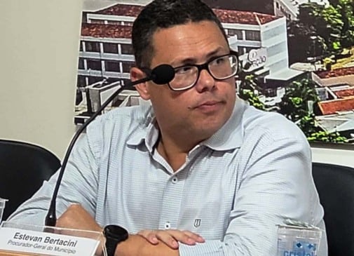 Procurador-geral deixa cargo em nova mudança no secretariado de Marília