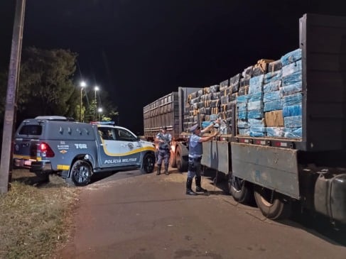 Polícia Rodoviária apreende 2 toneladas de maconha em Ourinhos