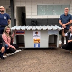 Causa animal em Marília recebe casinhas do projeto Pet Comunitário