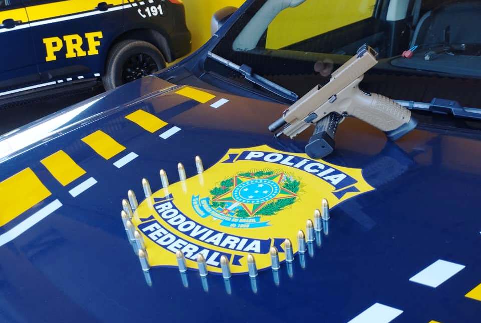 PRF apreende arma e R$ 350 mil em carga de Mounjaro na BR-153
