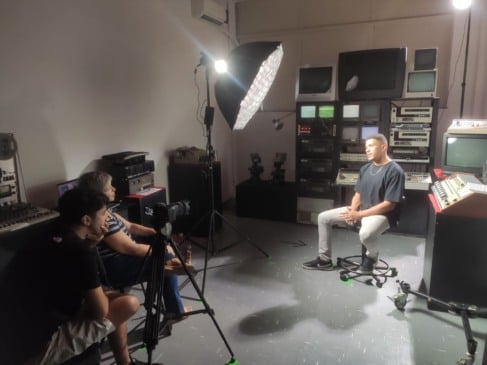 Docente da Unimar recebe prêmio internacional por websérie Docente da Unimar recebe prêmio internacional por websérie