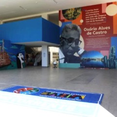 Osório Alves, escritor em Marília, ganha mural e inspira estudantes na Bahia