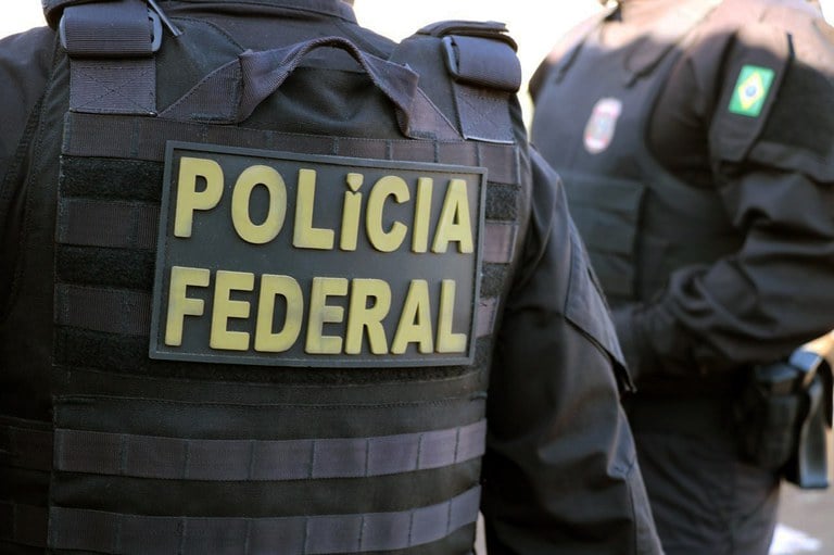PF cumpre mandado em Marília contra fraudes cibernéticas e lavagem