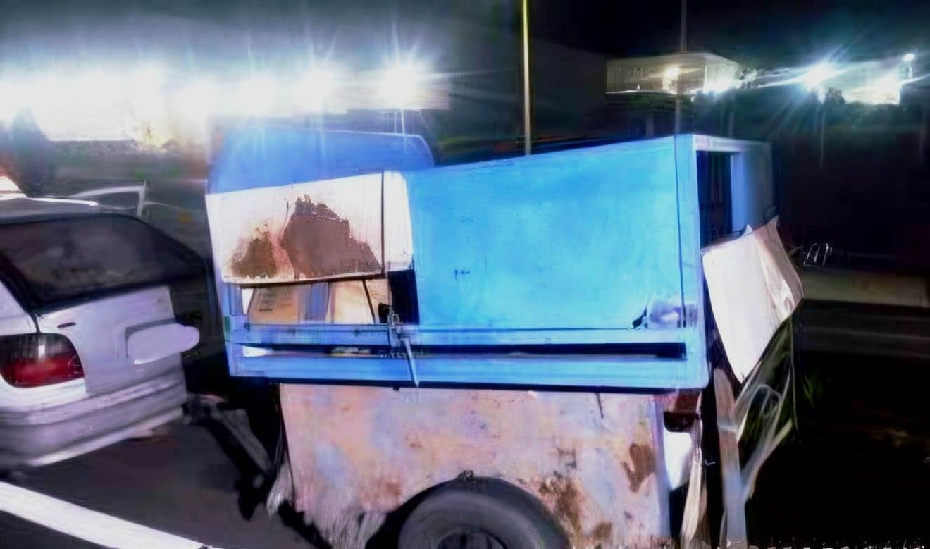 Motociclista morre após colisão com carretinha sem sinalização em Marília