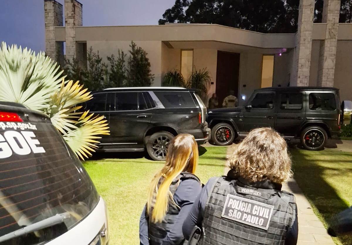 Policiais de Assis atuaram em buscas de Operação contra PCC e Deolane