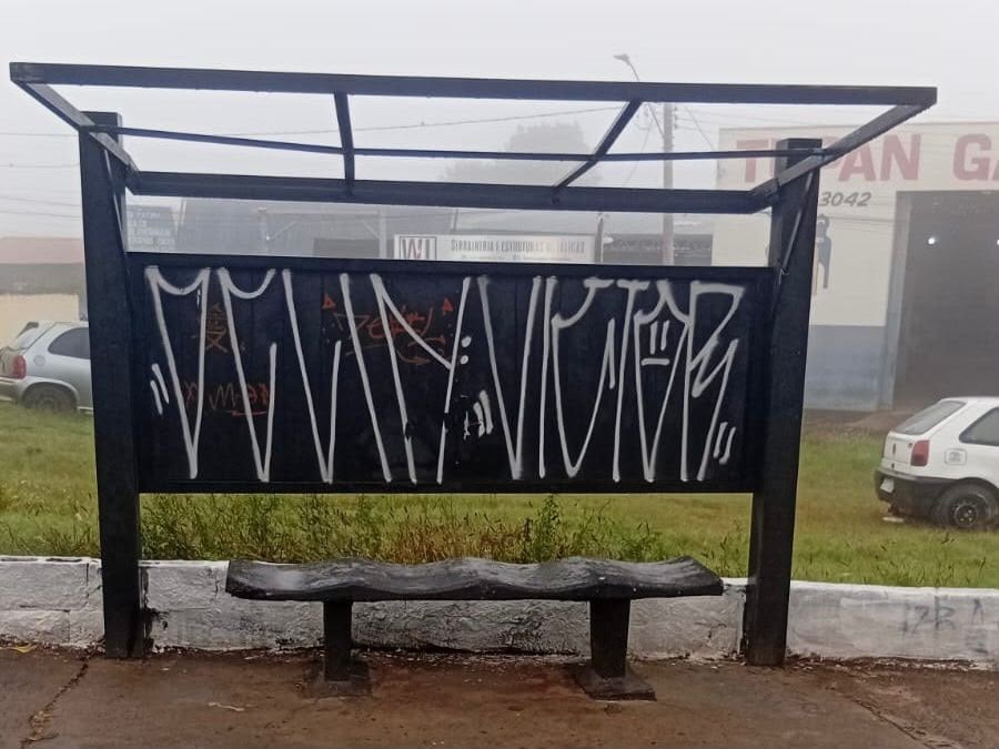 Emdurb recupera ponto de ônibus, acusa onda de vandalismo e orienta denúncias