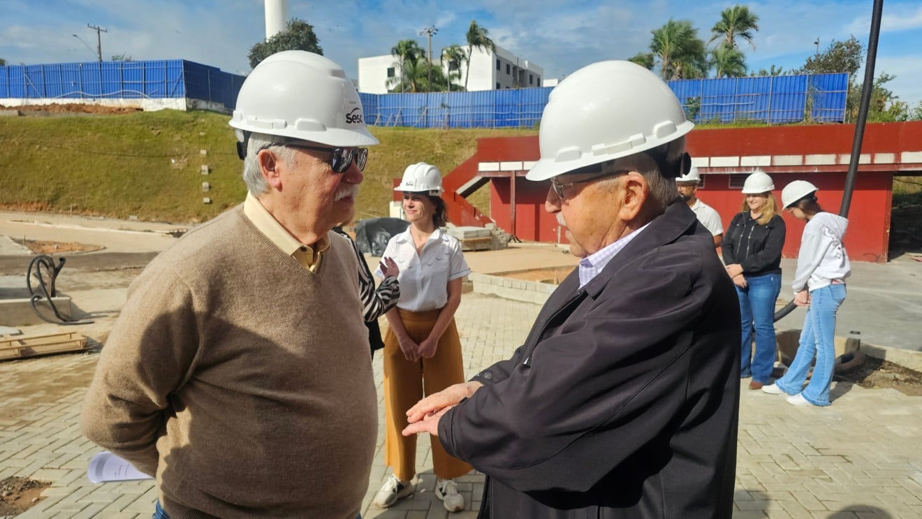 Sesc Marília recebe diretor e projeta prazo para fim de obra; veja como fazer credencial gratuita