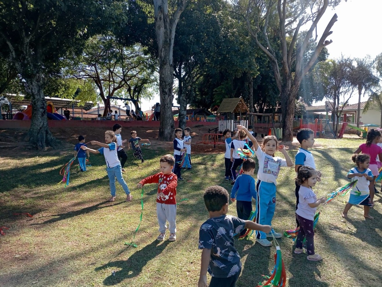 Rede municipal encerra programa de férias com atendimento a 450 alunos em Marília