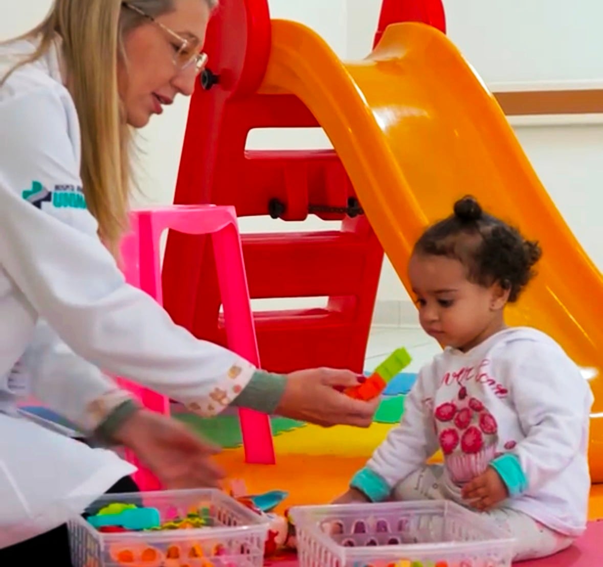 HBU une saúde e desenvolvimento educacional com Pedagogia Hospitalar