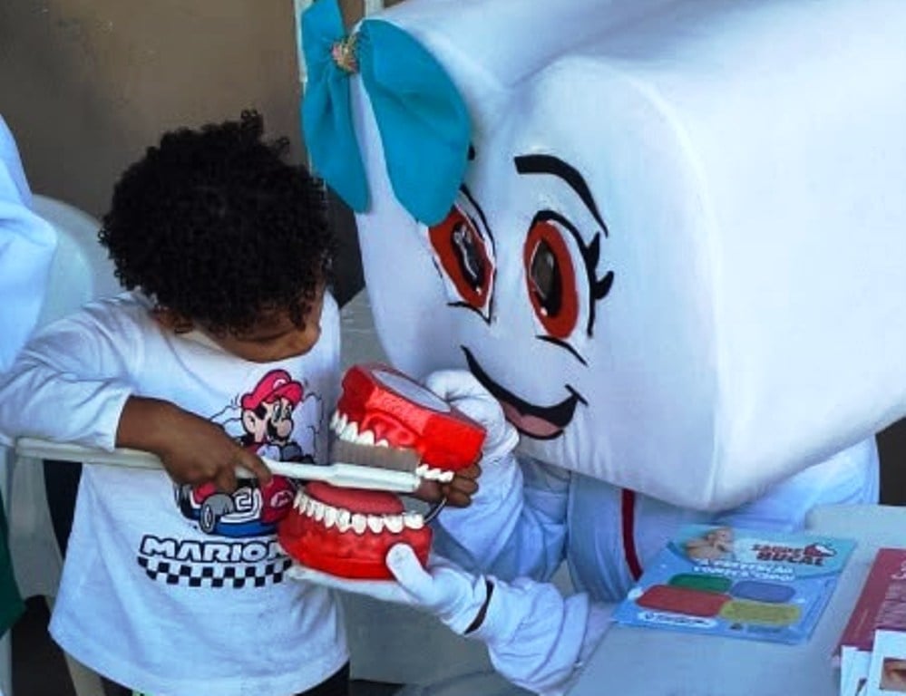 Domingo da Família terá dentistas em praça para saúde bucal em Marília