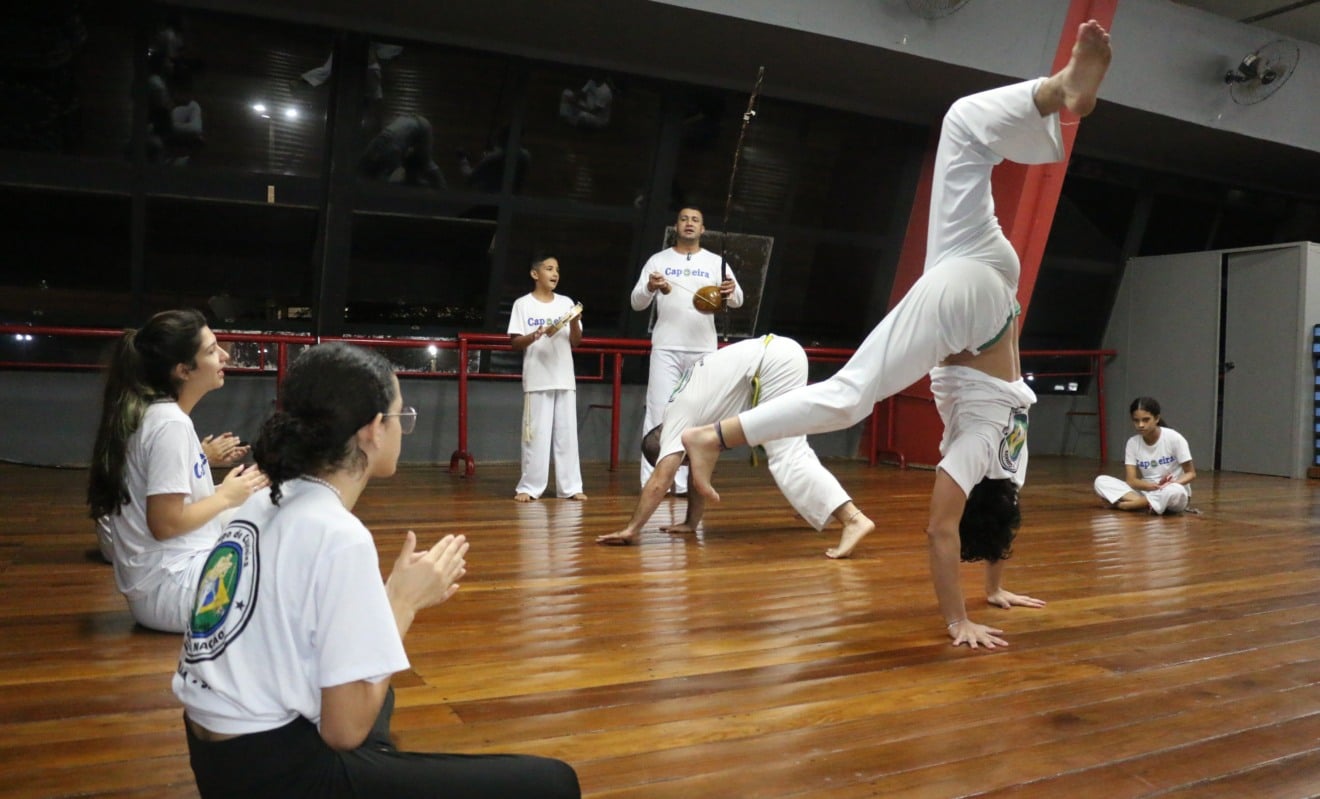 Projeto de capoeira da Unimar promove esporte, cultura e conquista medalhas