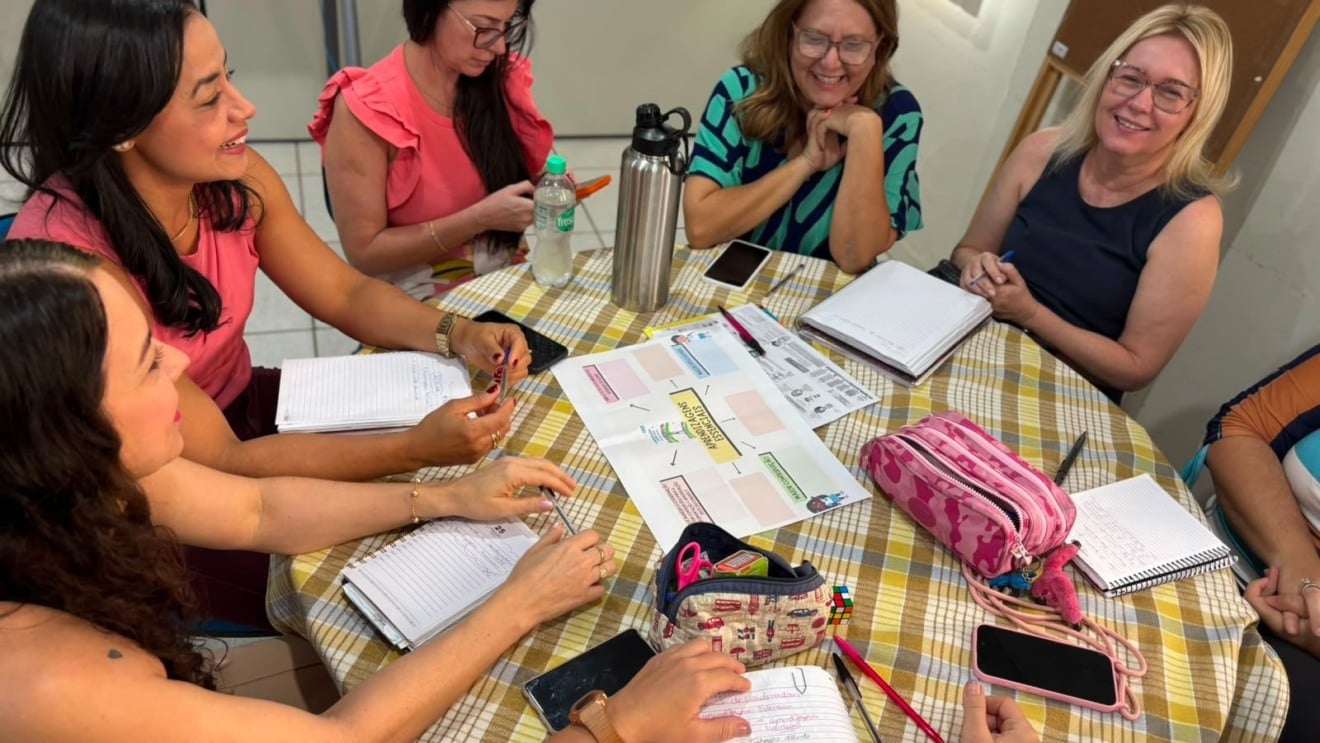 Formação de educadores avança em Aprendizagens Essenciais em Marília