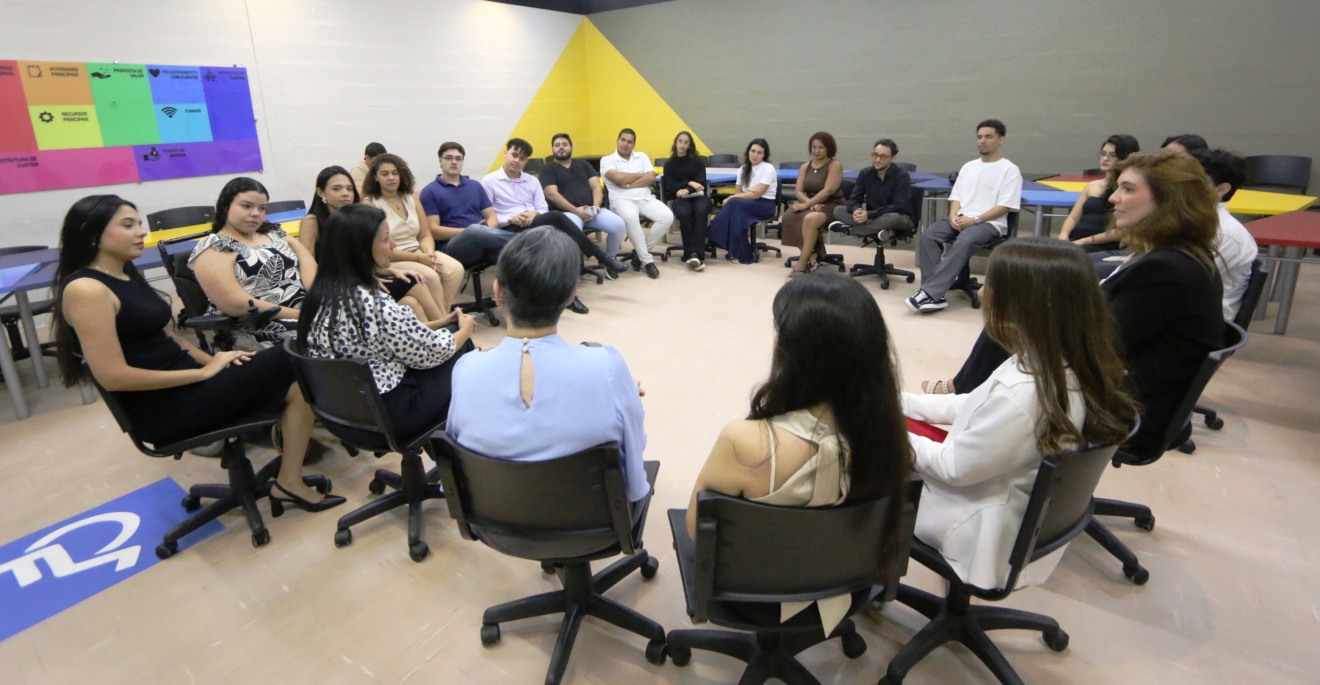 Estudantes lançam livro “Direito Unimar: Quando a Teoria encontra a vida real”