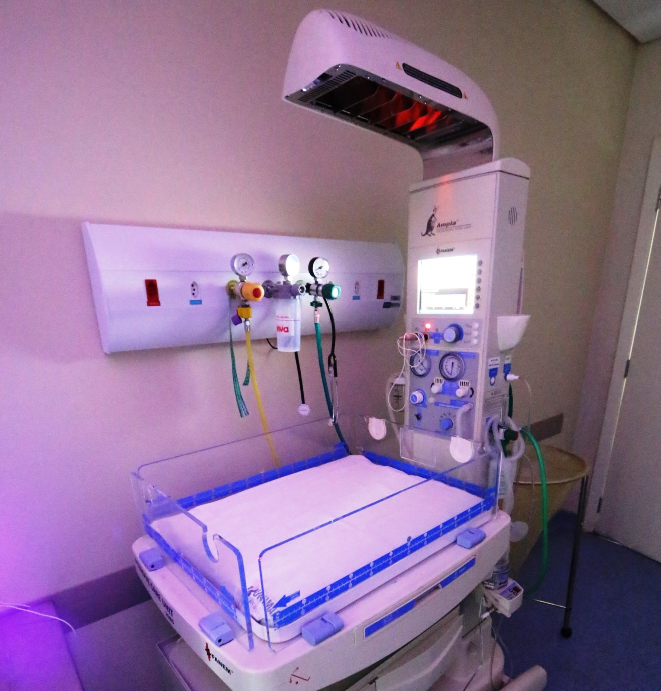 Sala pré-parto alia conforto, tecnologia e segurança para mães e bebês no HBU